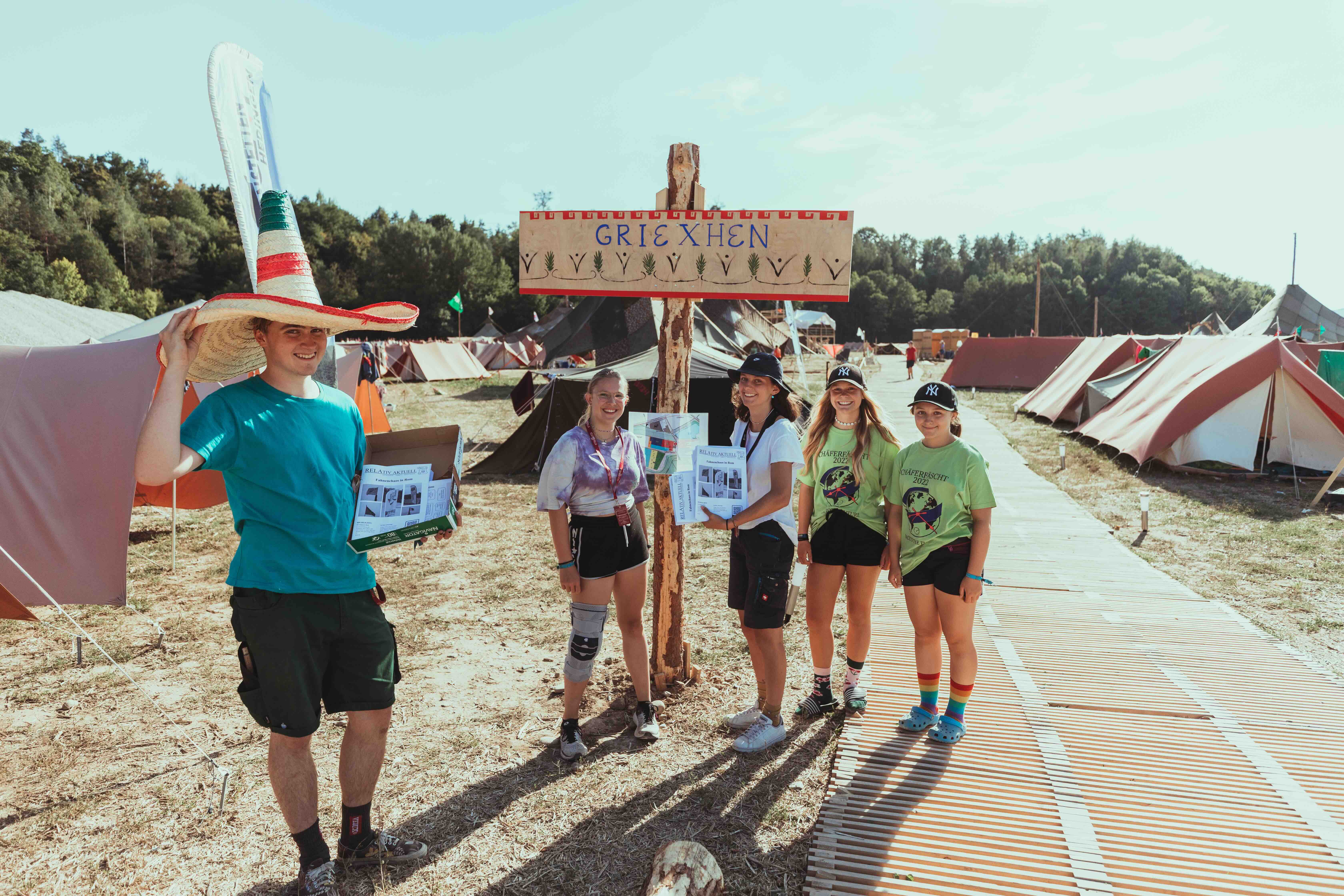 Verkleidete Cevianer im Regionallager